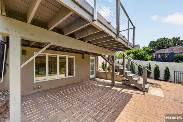 57 Hemlock Road, Little Falls, NJ 07424