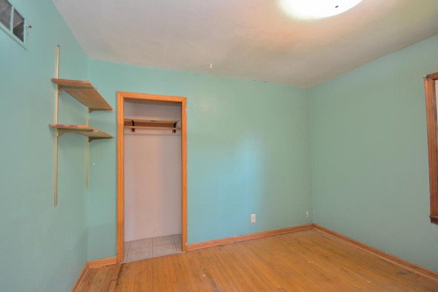 19014 W Linnie Lac PLACE, New Berlin, WI 53146
