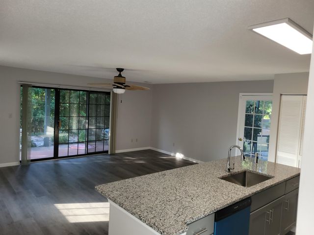 4341 Spa Dr Apt 1201, Little River, SC 29566