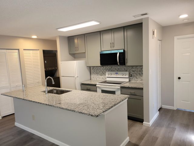 4341 Spa Dr Apt 1201, Little River, SC 29566