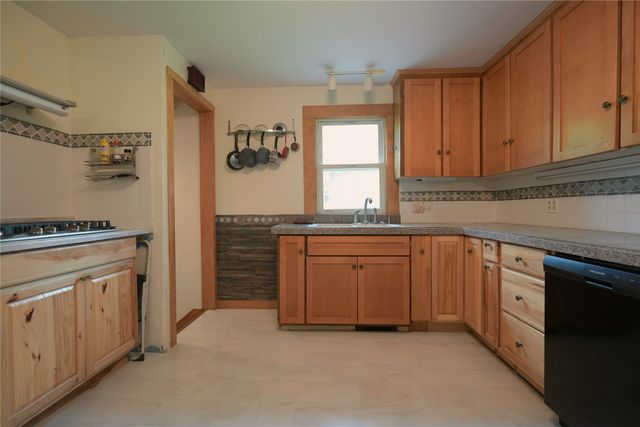 7461 DAGGETT Road, Girard, PA 16417