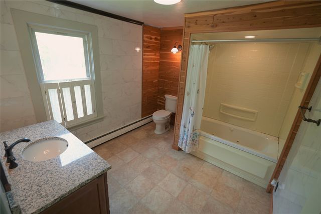 7461 DAGGETT Road, Girard, PA 16417