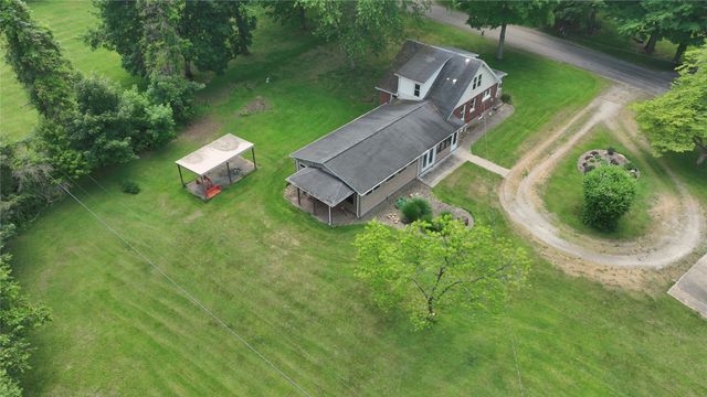 7461 DAGGETT Road, Girard, PA 16417