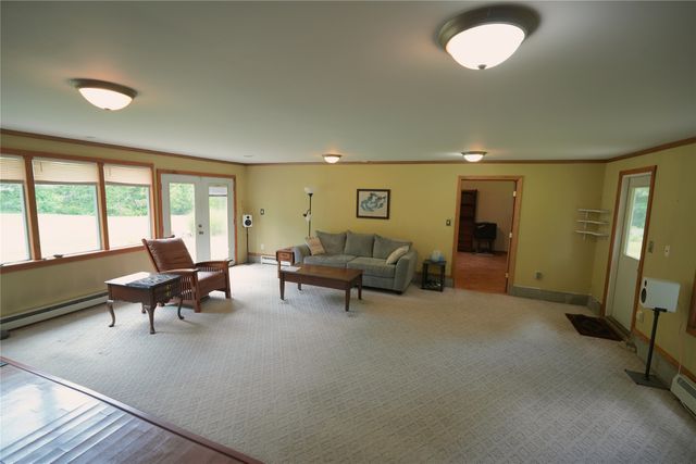 7461 DAGGETT Road, Girard, PA 16417