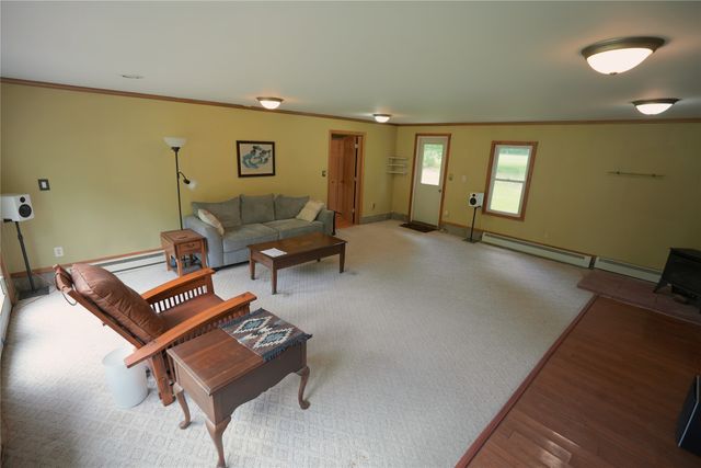 7461 DAGGETT Road, Girard, PA 16417