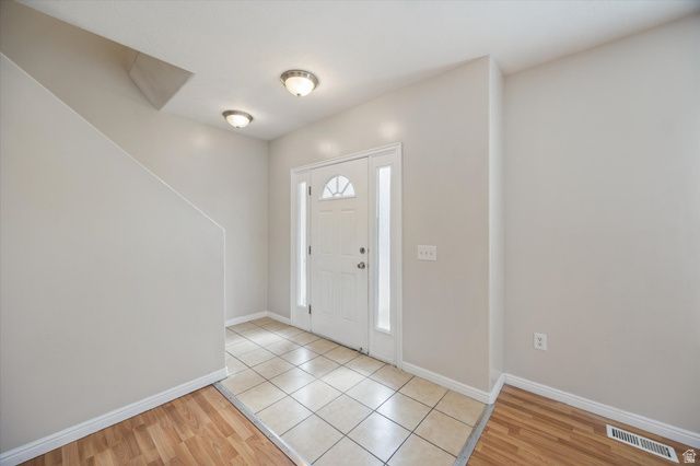 6777 S GREVILLEA LN, West Jordan, UT 84081