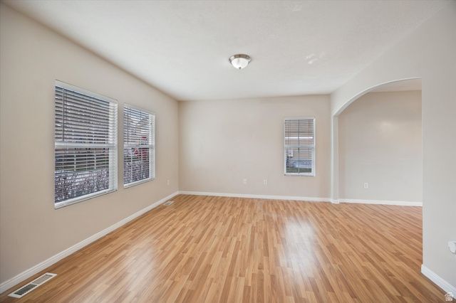 6777 S GREVILLEA LN, West Jordan, UT 84081