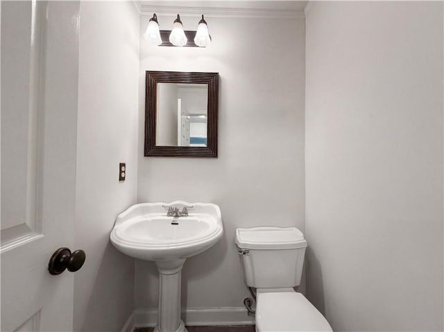 460 Hillsdale Drive, Fayetteville, GA 30214