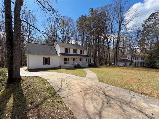 460 Hillsdale Drive, Fayetteville, GA 30214