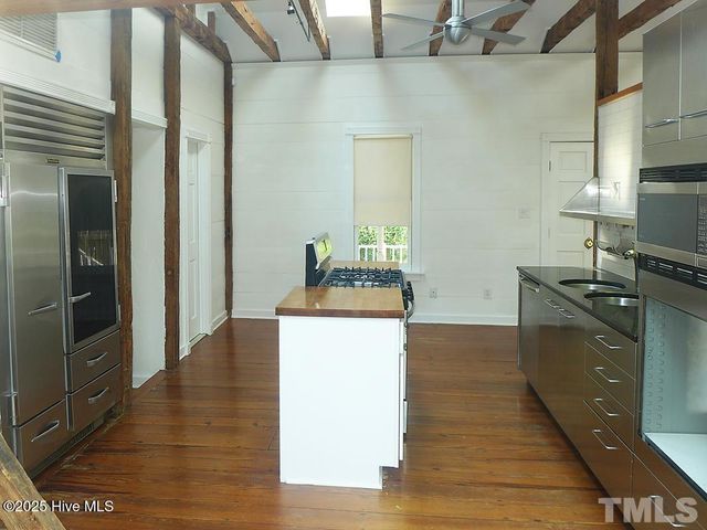 915 Phils Creek Road, Chapel Hill, NC 27516