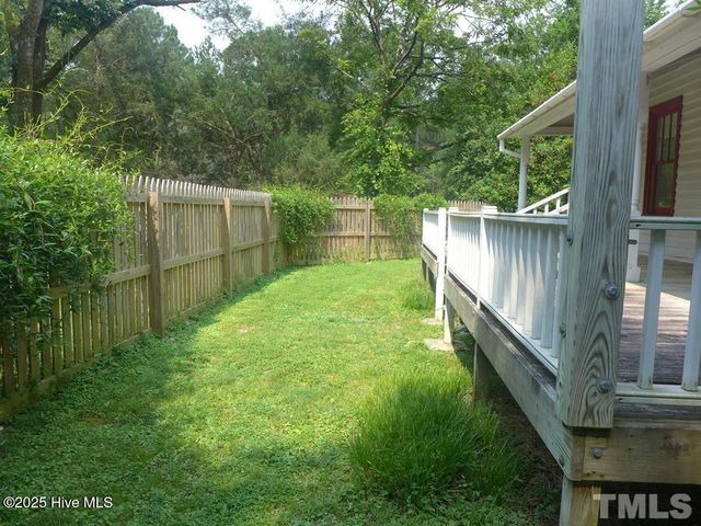 915 Phils Creek Road, Chapel Hill, NC 27516