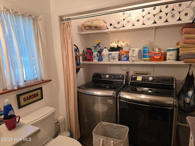 915 Phils Creek Road, Chapel Hill, NC 27516