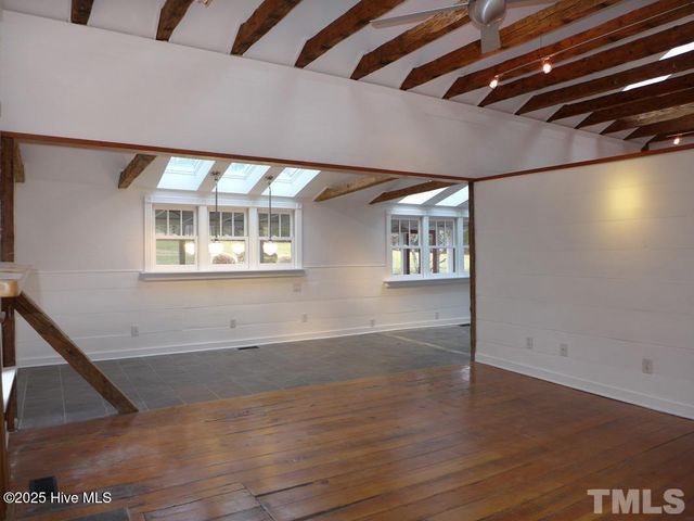 915 Phils Creek Road, Chapel Hill, NC 27516