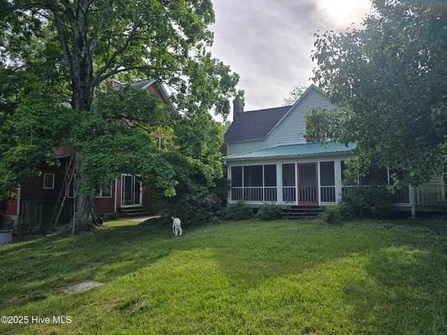 915 Phils Creek Road, Chapel Hill, NC 27516