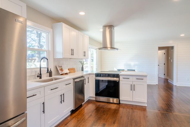 7643 Hillandale Road, North Charleston, SC 29420