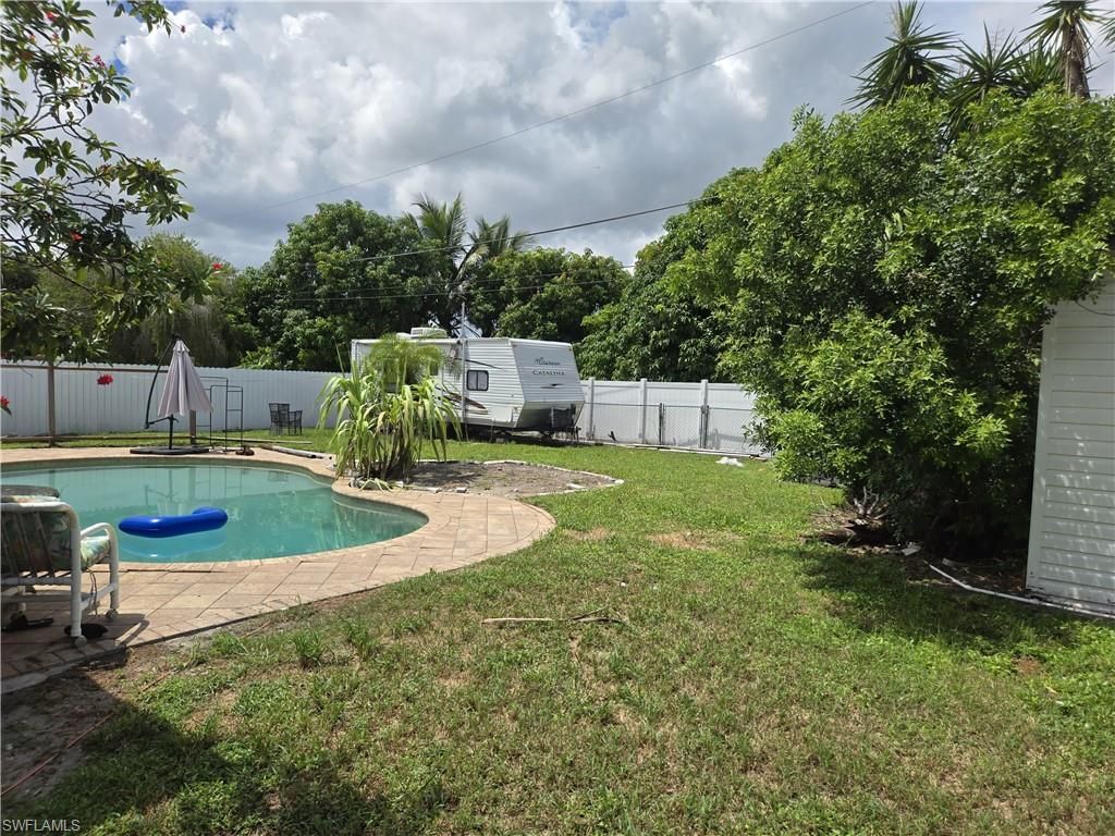 2201 46th ST SW, NAPLES, FL 34116 — photo 2