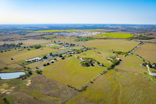 17901 Steger LN, Manor, TX 78653