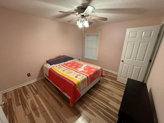 2722 Spindletop Lane NW, Kennesaw, GA 30144