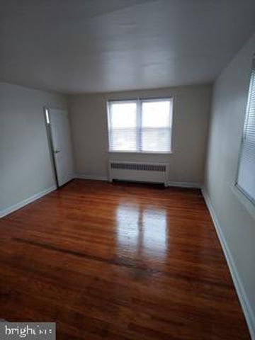 1113 FAUNCE ST, Philadelphia, PA 19111