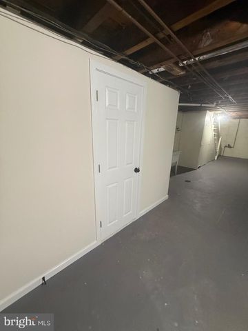 1113 FAUNCE ST, Philadelphia, PA 19111