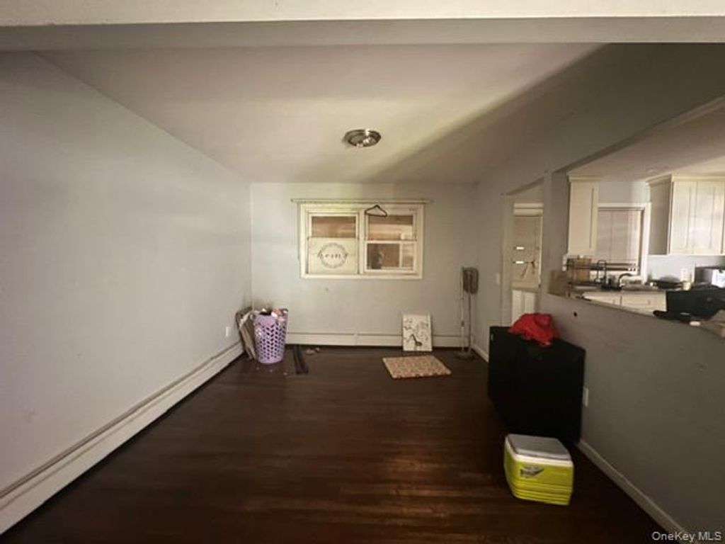 110 Nathalie Avenue, Amityville, NY 11701 — photo 5