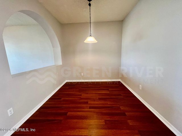 5285 BRIGHTON PARK Lane, Jacksonville, FL 32210