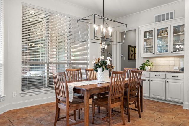 5209 Saddle Drive, Flower Mound, TX 75028