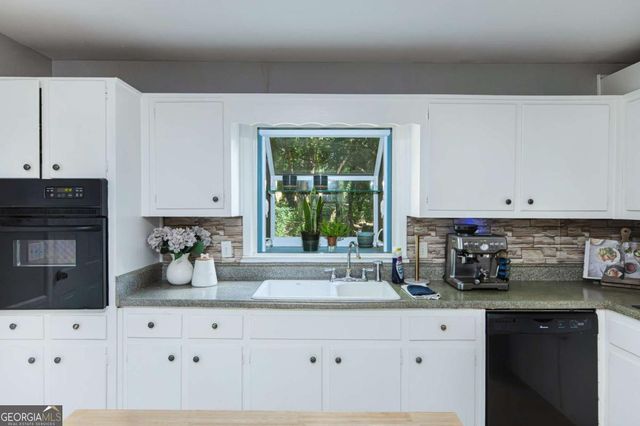 3288 Regalwoods Drive NE, Atlanta, GA 30340