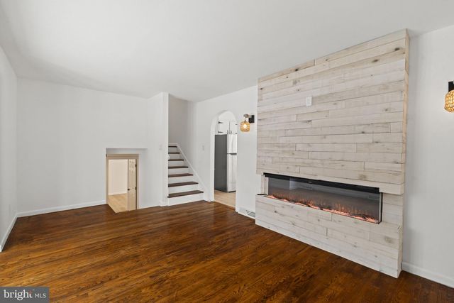 395 MONTGOMERY DR, Mantua, NJ 08051