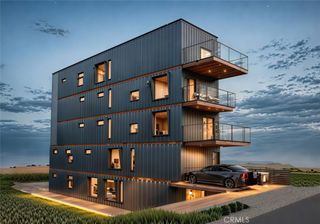 22 0 7207-021-22, Signal Hill, CA 90755