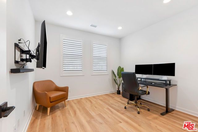 18130 Radiance Lane, Santa Clarita, CA 91350