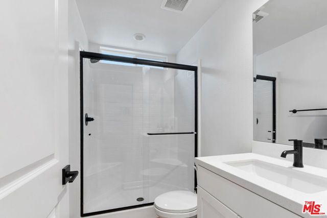 18130 Radiance Lane, Santa Clarita, CA 91350