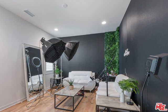 18130 Radiance Lane, Santa Clarita, CA 91350
