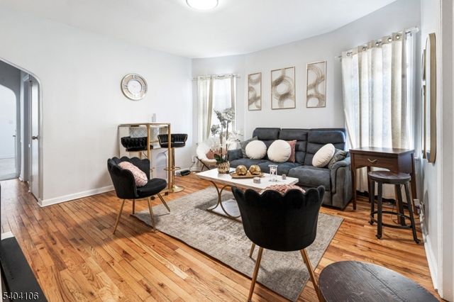 492 E 26Th St, Paterson City, NJ 07514