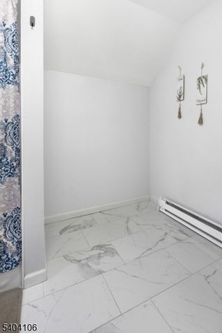 492 E 26Th St, Paterson City, NJ 07514