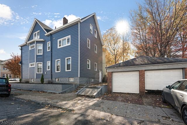 492 E 26Th St, Paterson City, NJ 07514