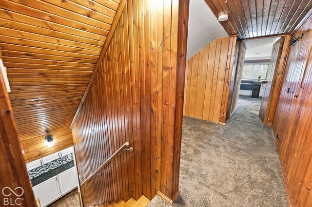 27 W Roberts Road, Indianapolis, IN 46217