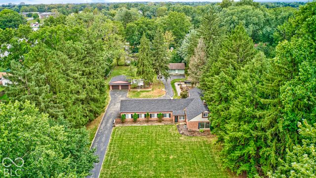 27 W Roberts Road, Indianapolis, IN 46217