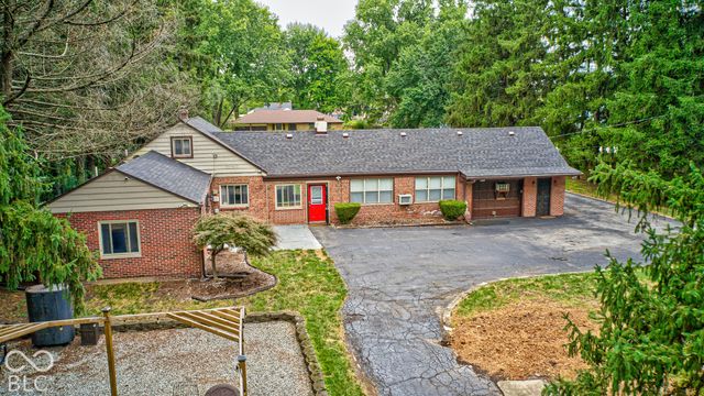 27 W Roberts Road, Indianapolis, IN 46217