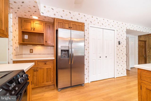 1091 INDEPENDENCE DR, Yardley, PA 19067