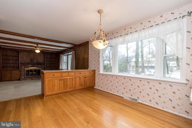 1091 INDEPENDENCE DR, Yardley, PA 19067