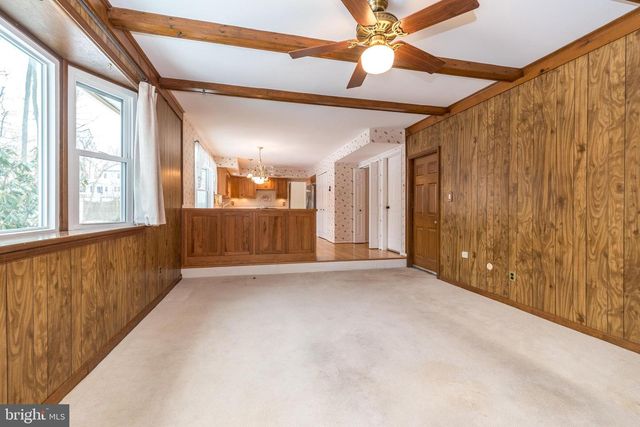 1091 INDEPENDENCE DR, Yardley, PA 19067