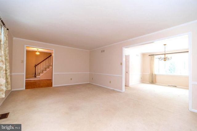 1091 INDEPENDENCE DR, Yardley, PA 19067