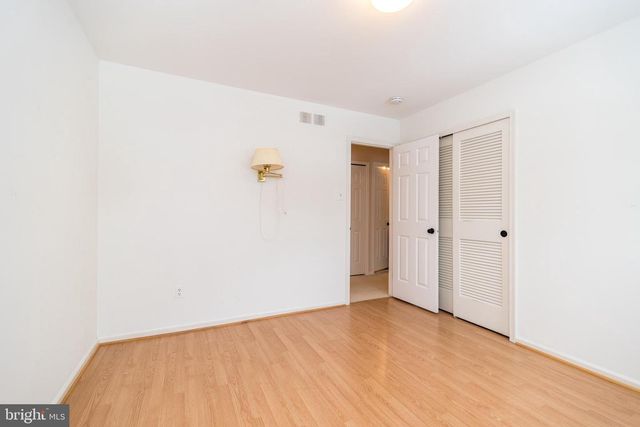 1091 INDEPENDENCE DR, Yardley, PA 19067