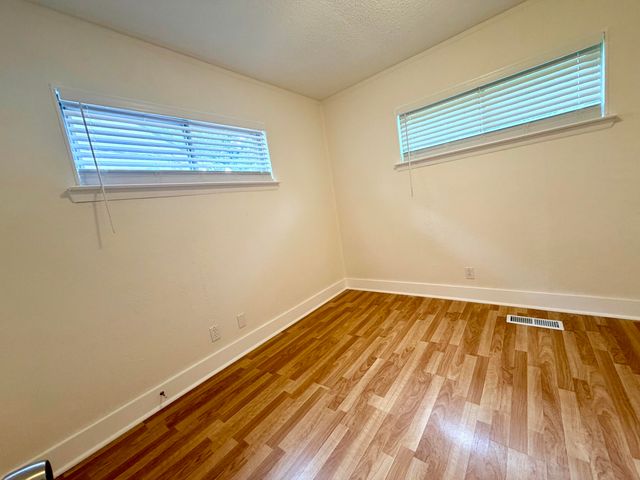 142 Greens Lake Road, Rossville, GA 30741
