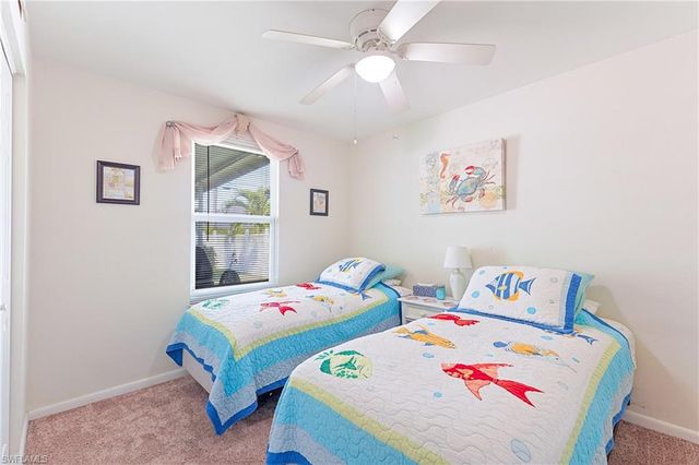 2718 SW 9th PL, Cape Coral, FL 33914