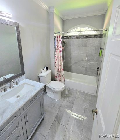 49 Berkeley Road, Selma, AL 36701