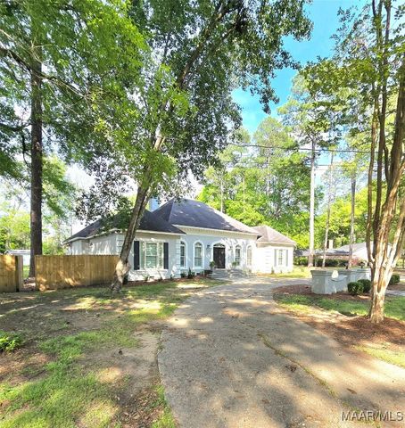 49 Berkeley Road, Selma, AL 36701
