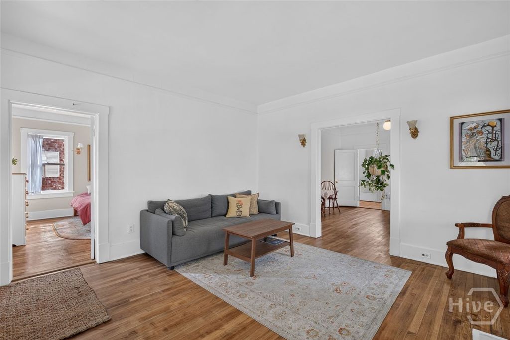 Image 21 of property listing at 825 E 34th Street, Savannah, GA 31401