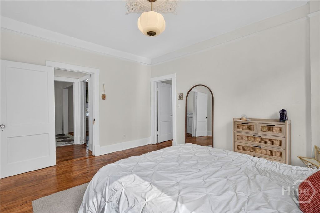 Image 30 of property listing at 825 E 34th Street, Savannah, GA 31401